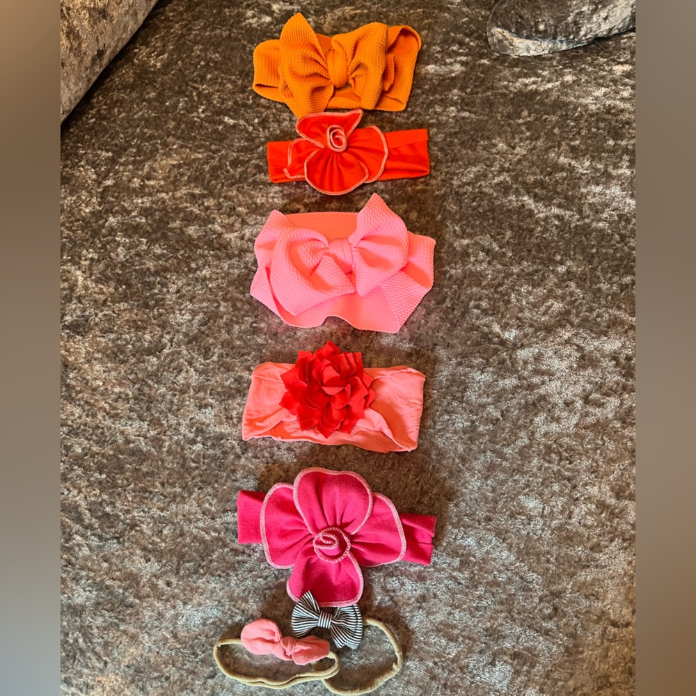 7 Assorted girls baby/ toddler headbands